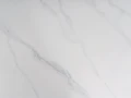 Zbliżenie na blat stołu rion